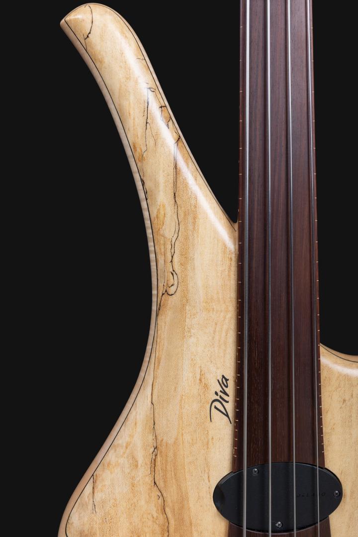 Marleaux Diva 4 Spalted Maple Fretless
